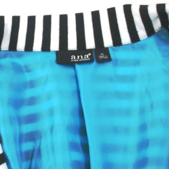 ANA- Smart Casual Jacket - Striped Black & White Blazer - Picture 4 of 12